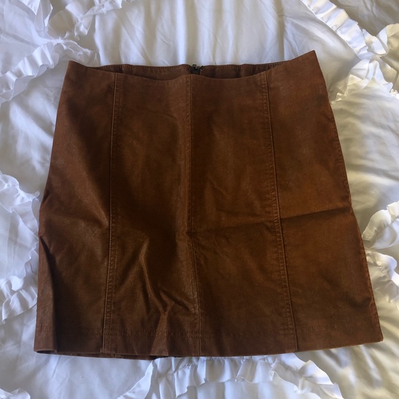 Free People Modern Femme Vegan Suede Mini Skirt - Picture 4 of 6